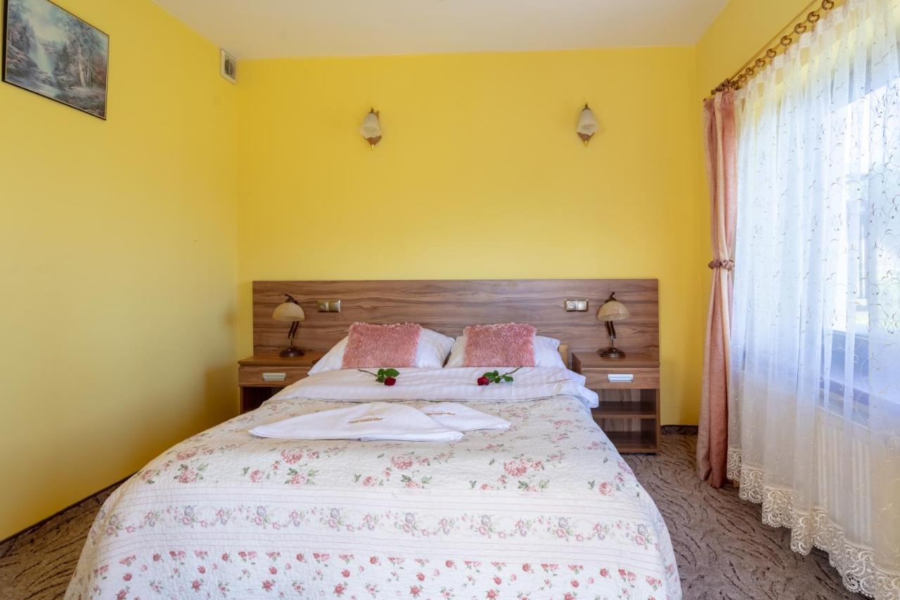 Hotel Goralski Raj Нови Тарг Екстериор снимка